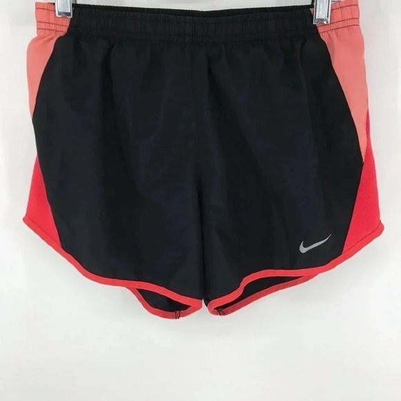 Nike Dry Tempo running shorts - Picture 1 of 4
